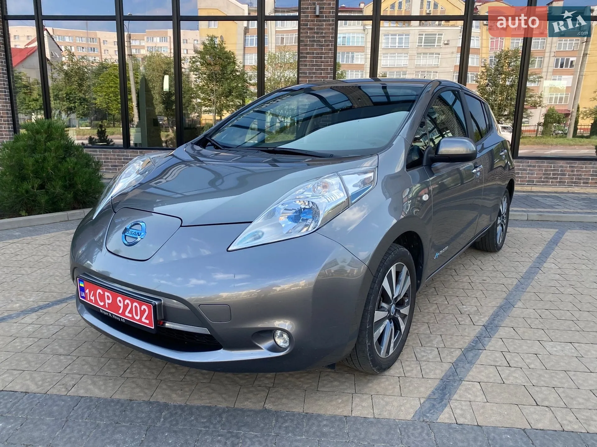 2014 Nissan Leaf - мініатюра 2