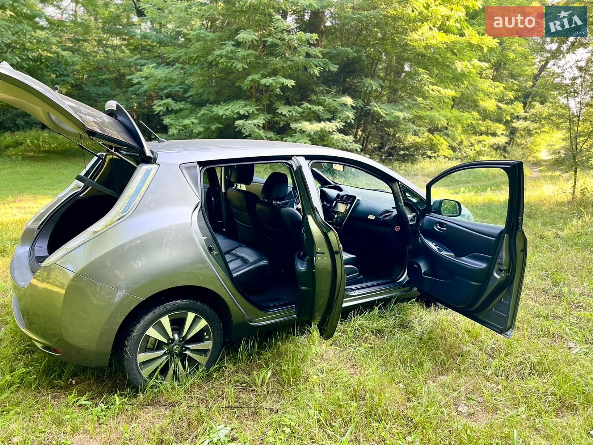 2015 Nissan Leaf - мініатюра 6