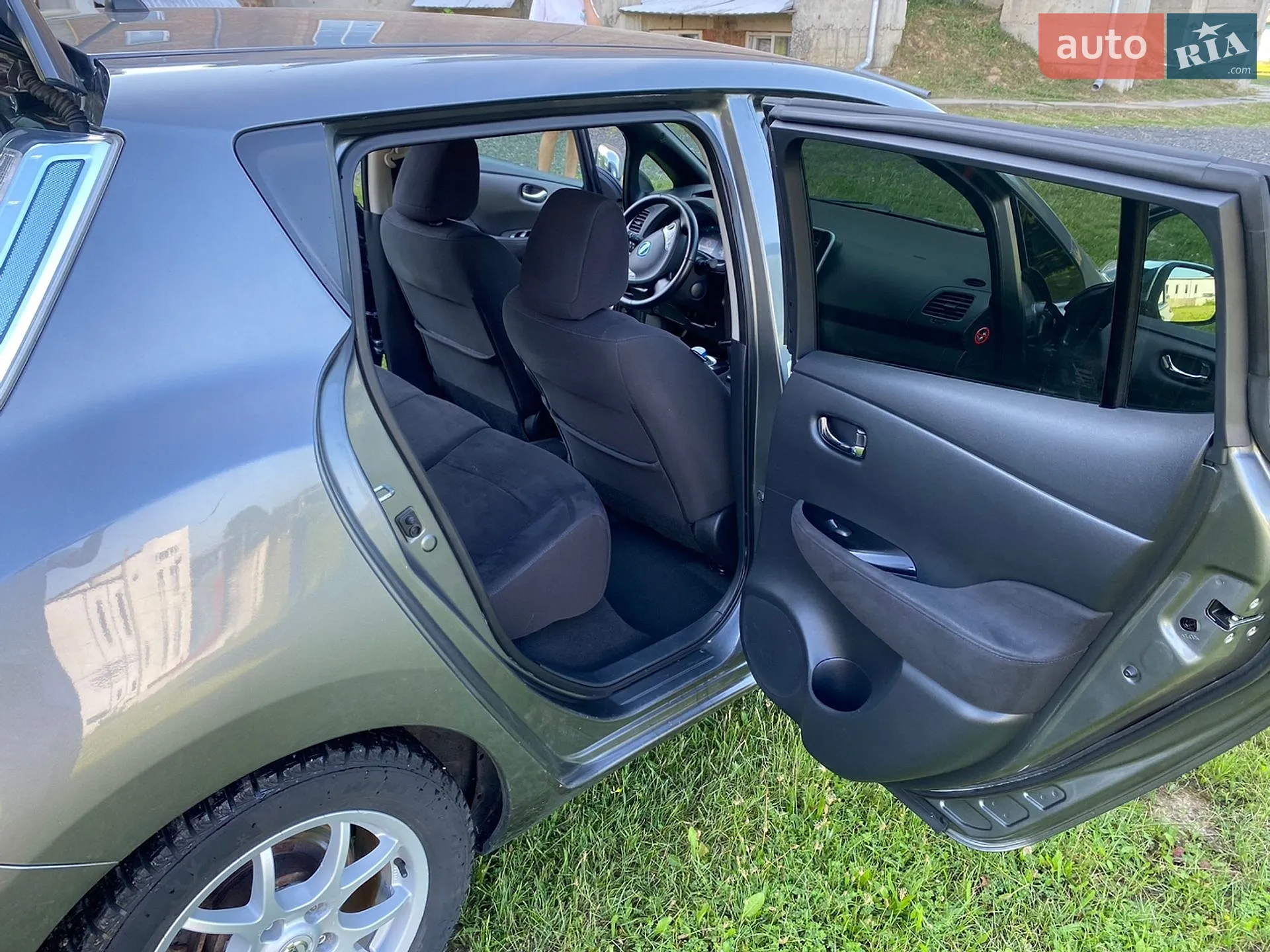 2013 Nissan Leaf - мініатюра 15