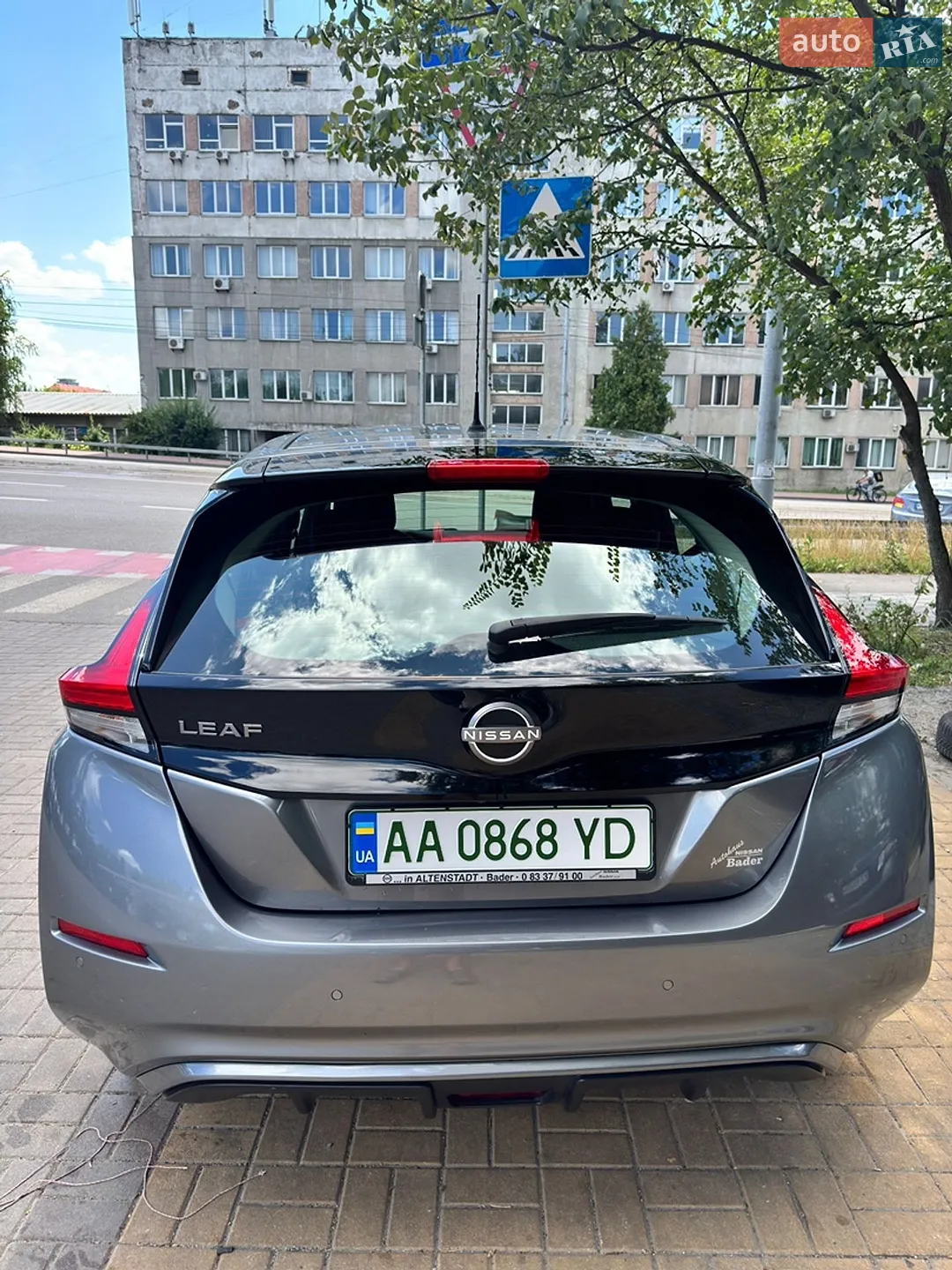 2022 Nissan Leaf - мініатюра 11