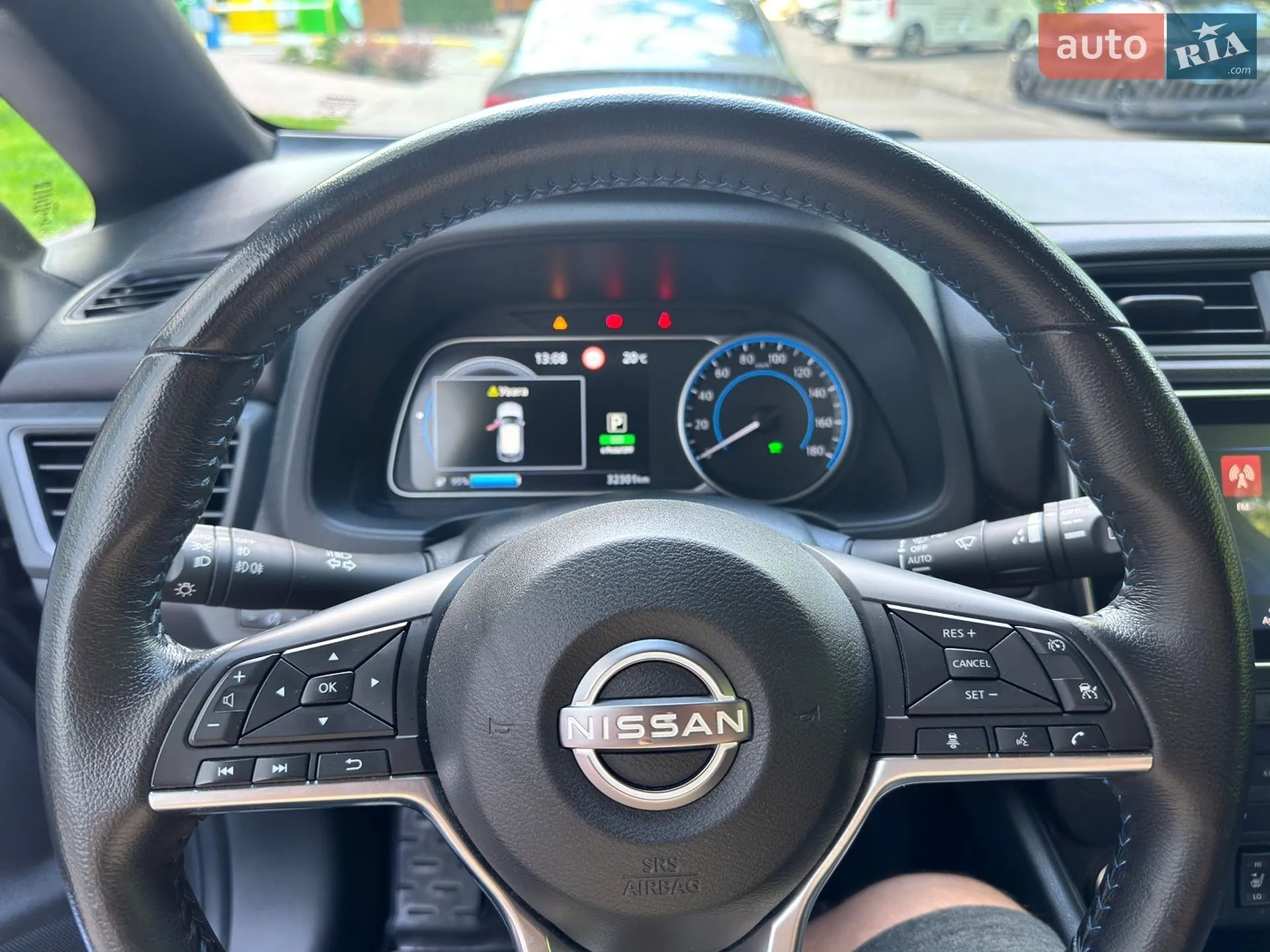 2022 Nissan Leaf - мініатюра 35