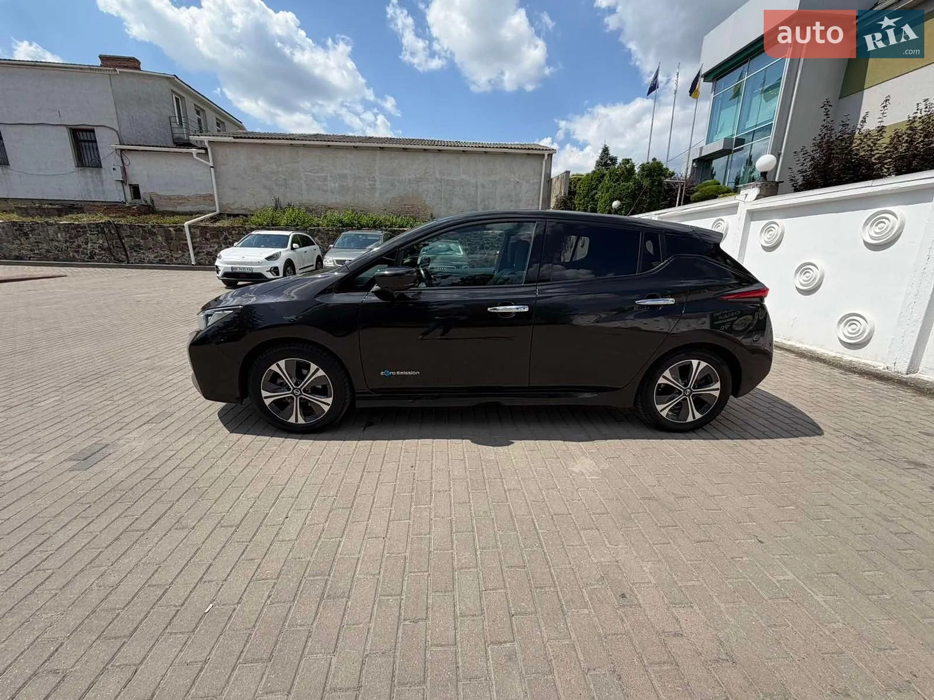 2020 Nissan Leaf - мініатюра 8