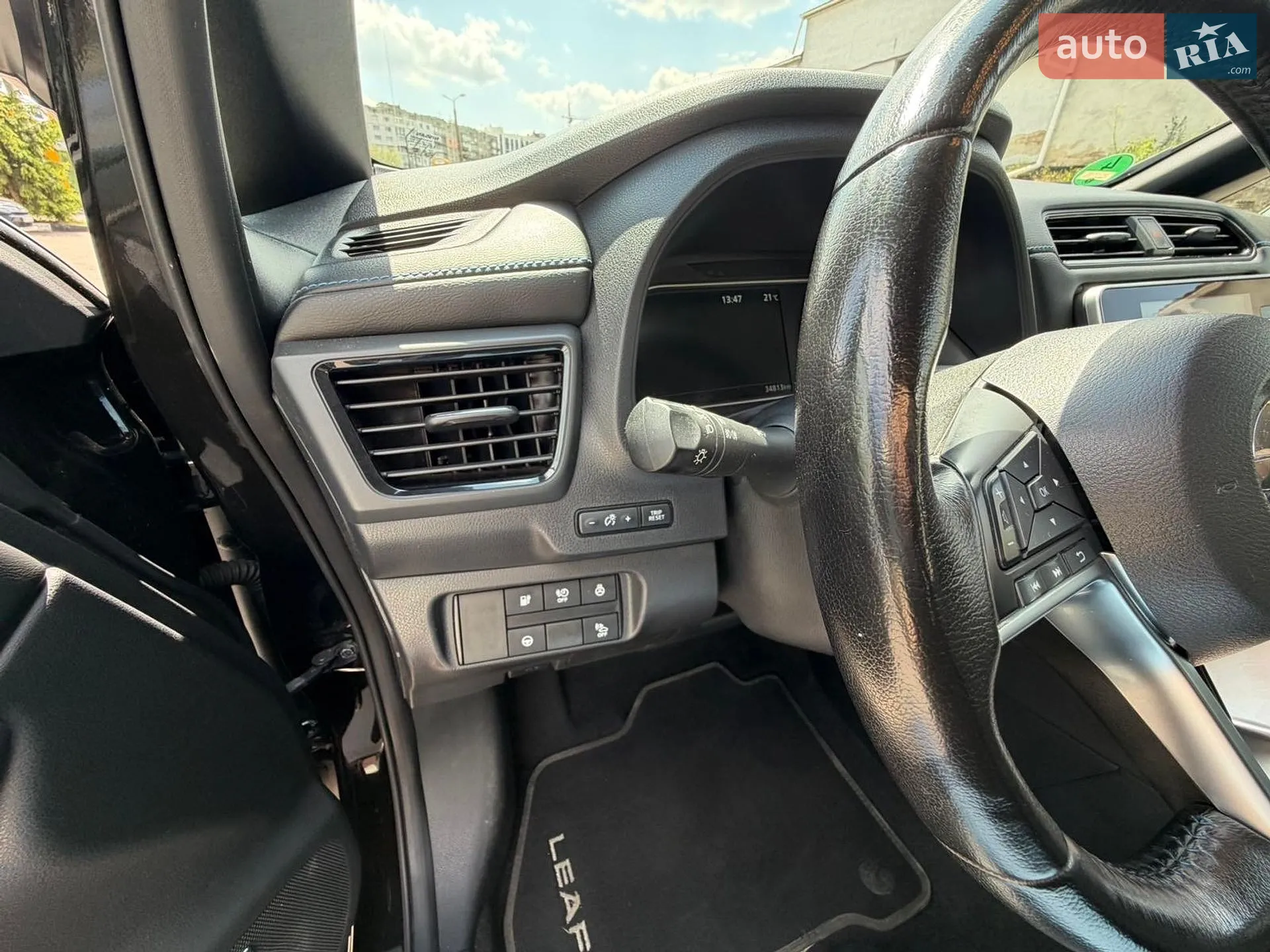 2020 Nissan Leaf - мініатюра 14