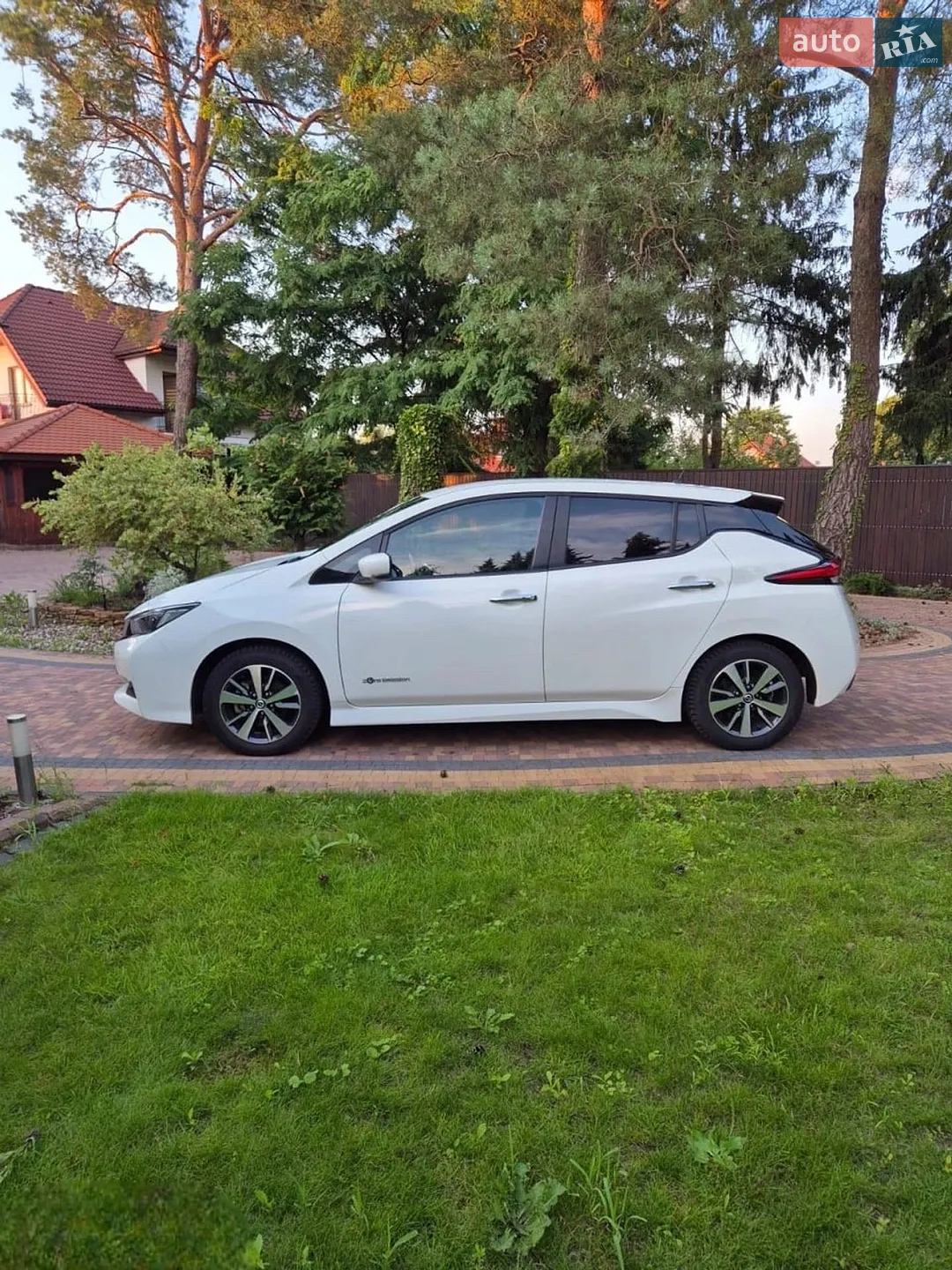 2019 Nissan Leaf - мініатюра 4