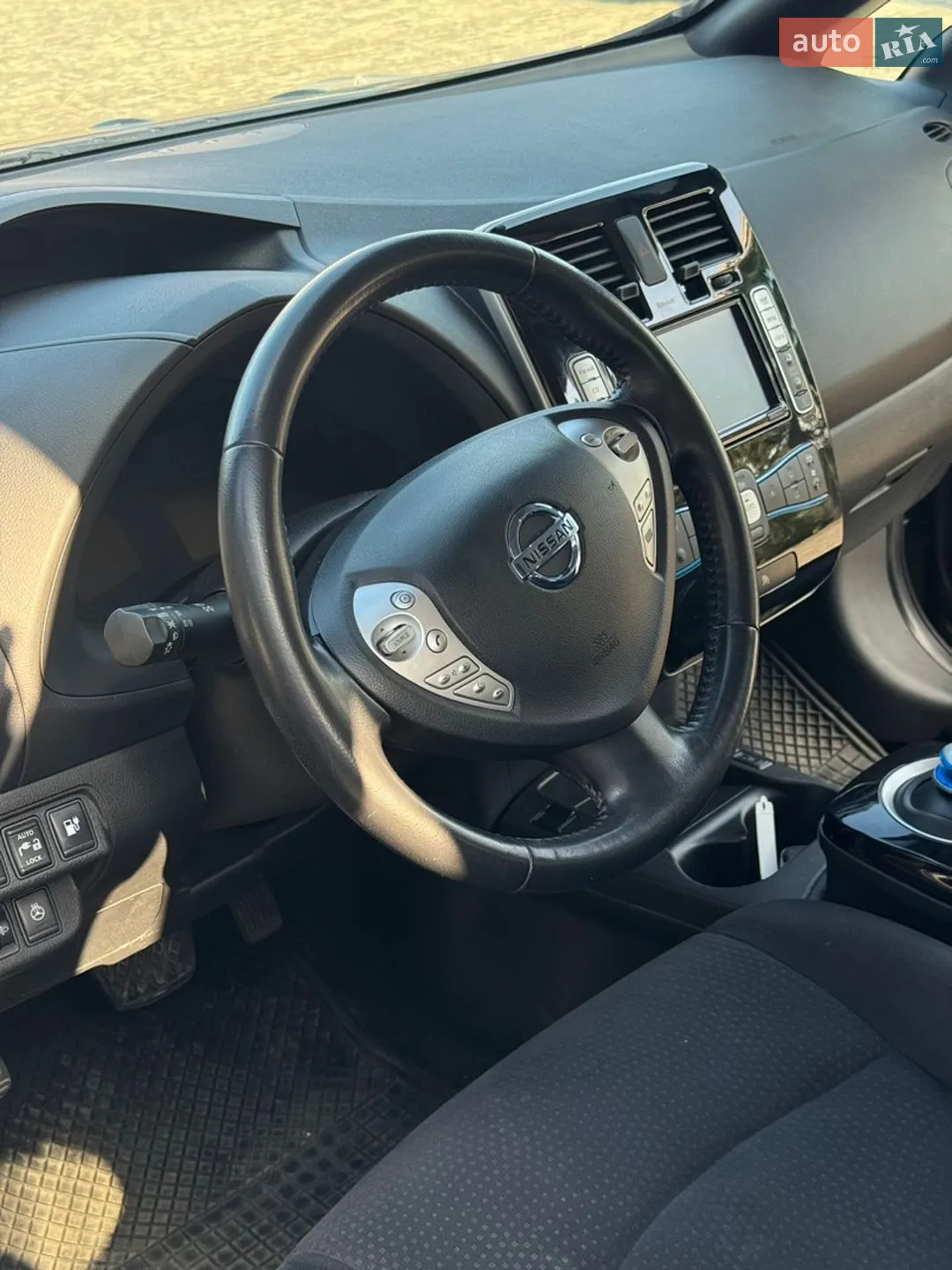 2014 Nissan Leaf - мініатюра 43