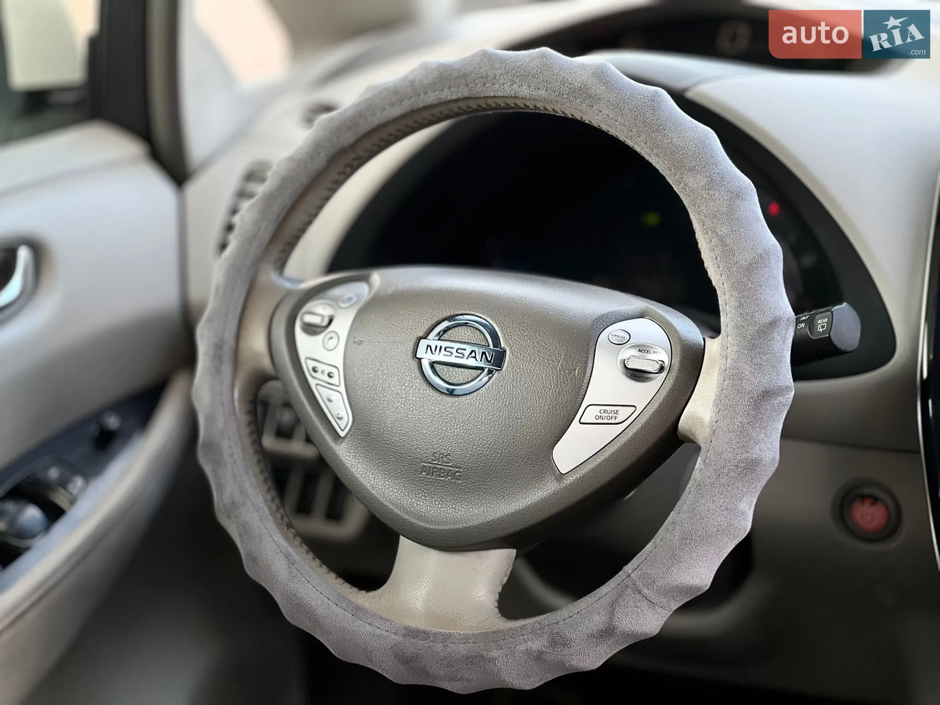 2012 Nissan Leaf - мініатюра 16