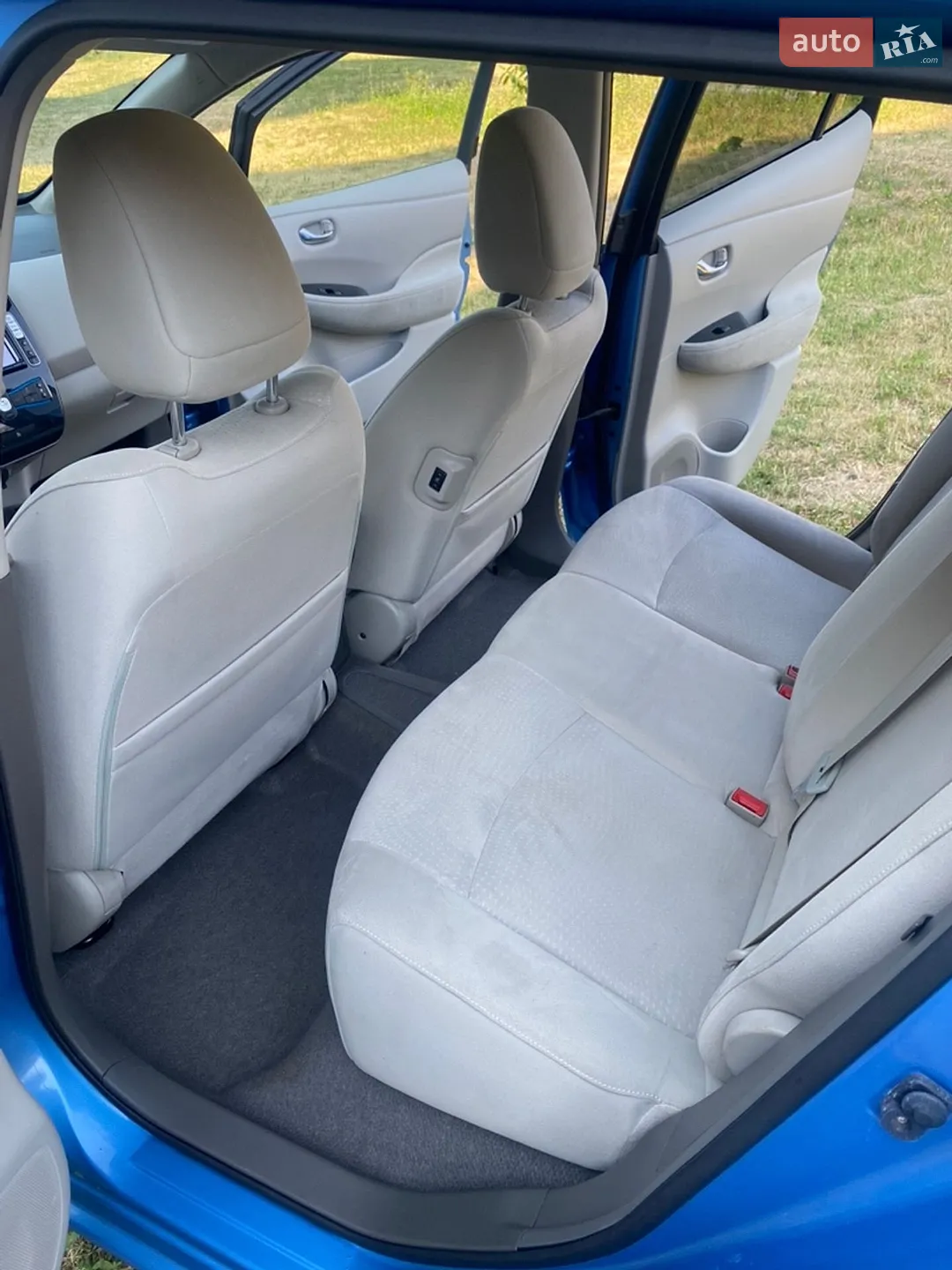 2012 Nissan Leaf - мініатюра 15