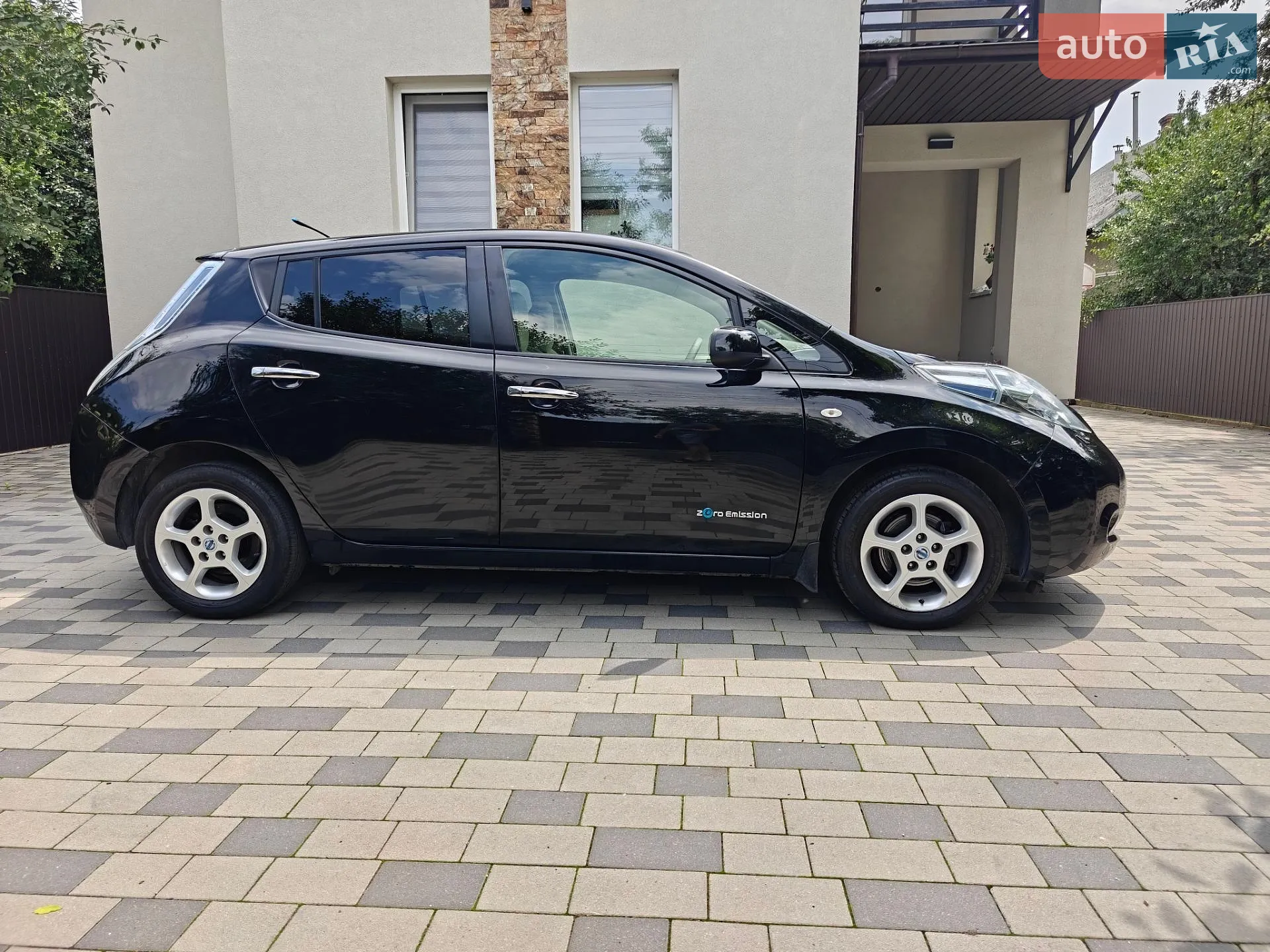 2013 Nissan Leaf - мініатюра 11