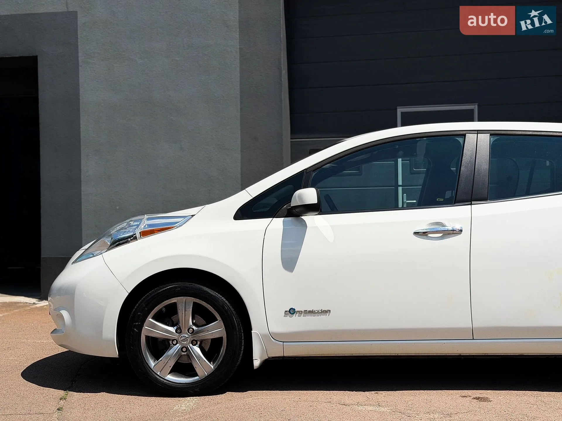 2013 Nissan Leaf - мініатюра 5