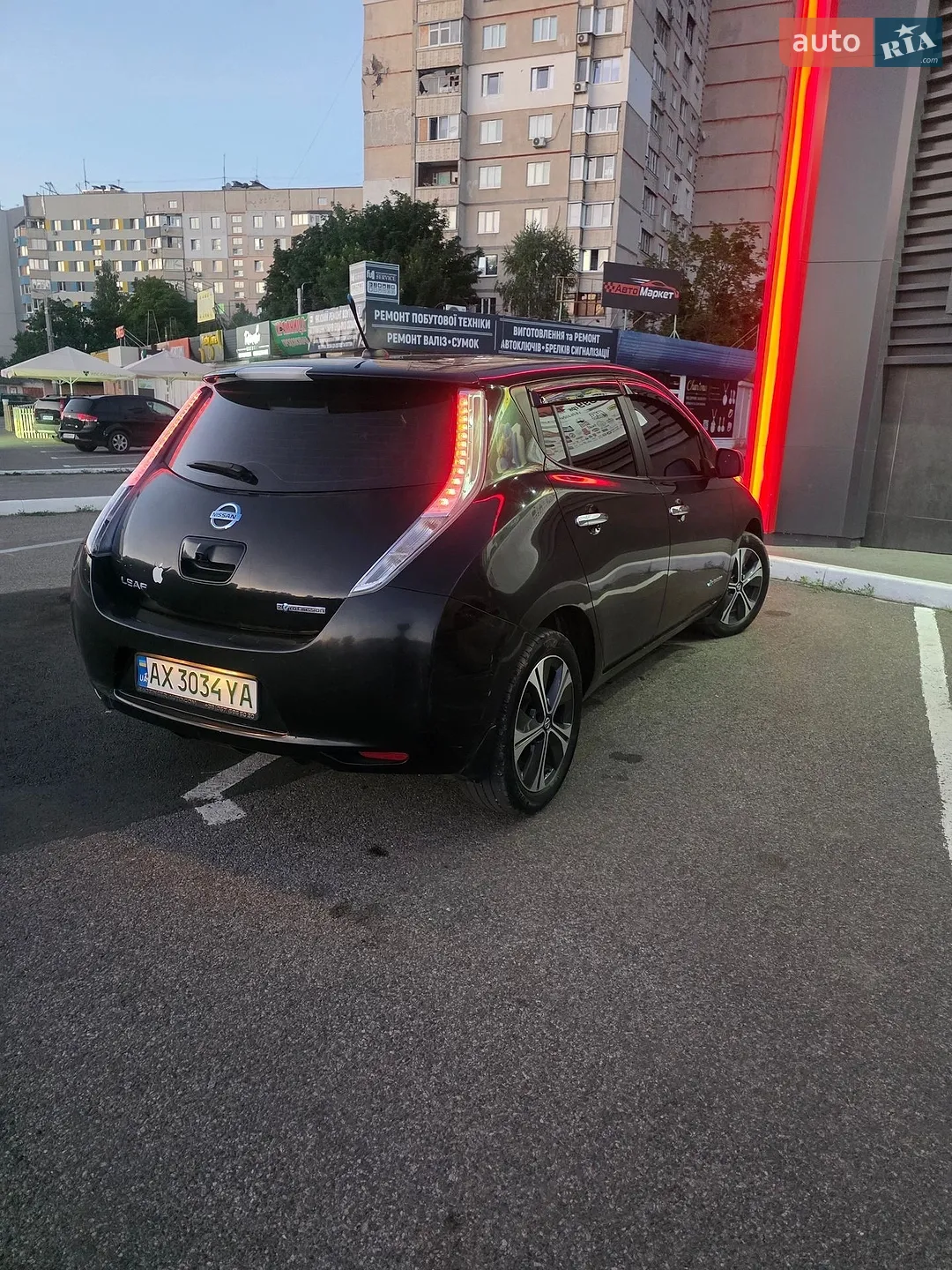 2014 Nissan Leaf - мініатюра 9