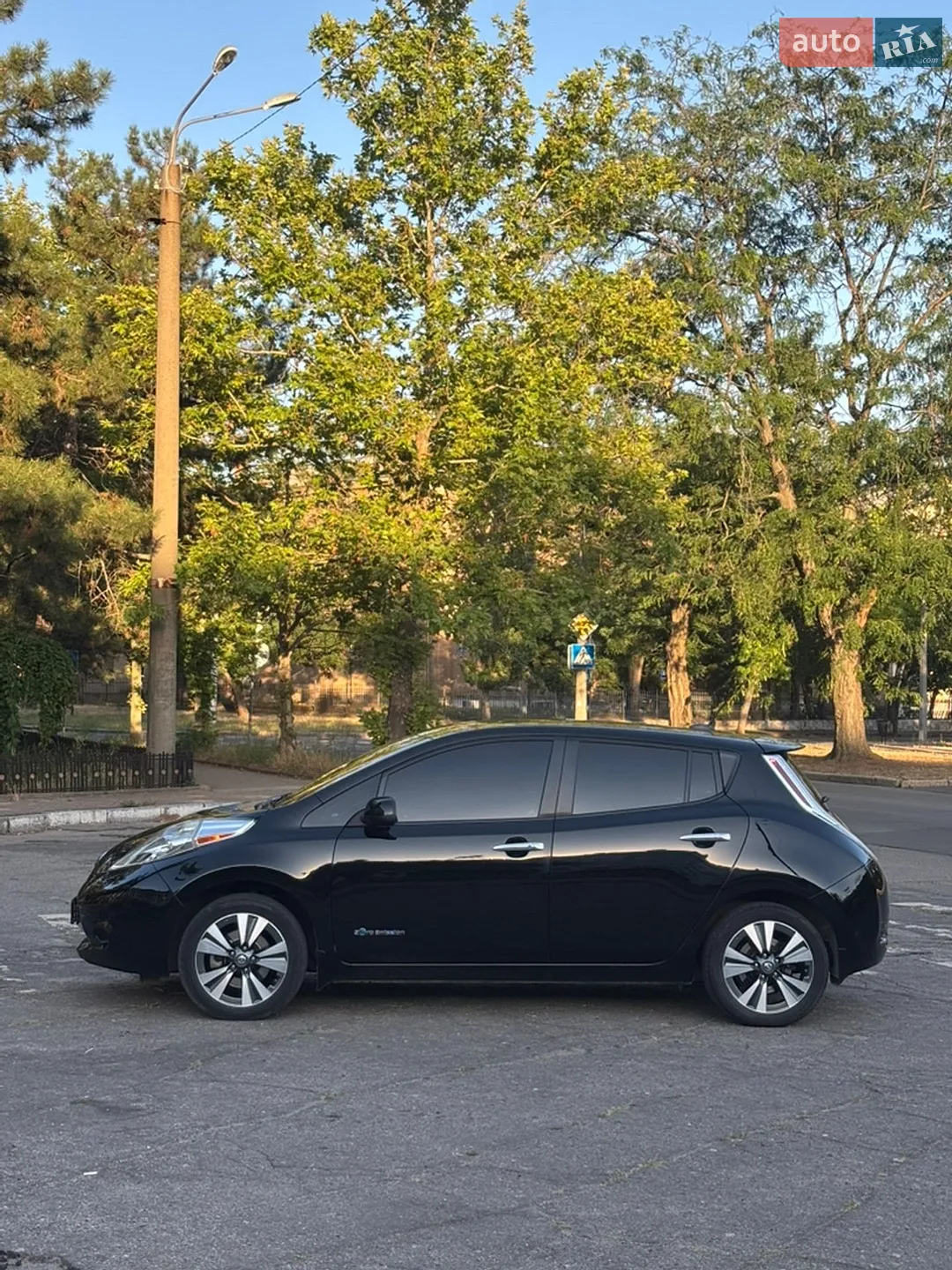 2016 Nissan Leaf - мініатюра 8
