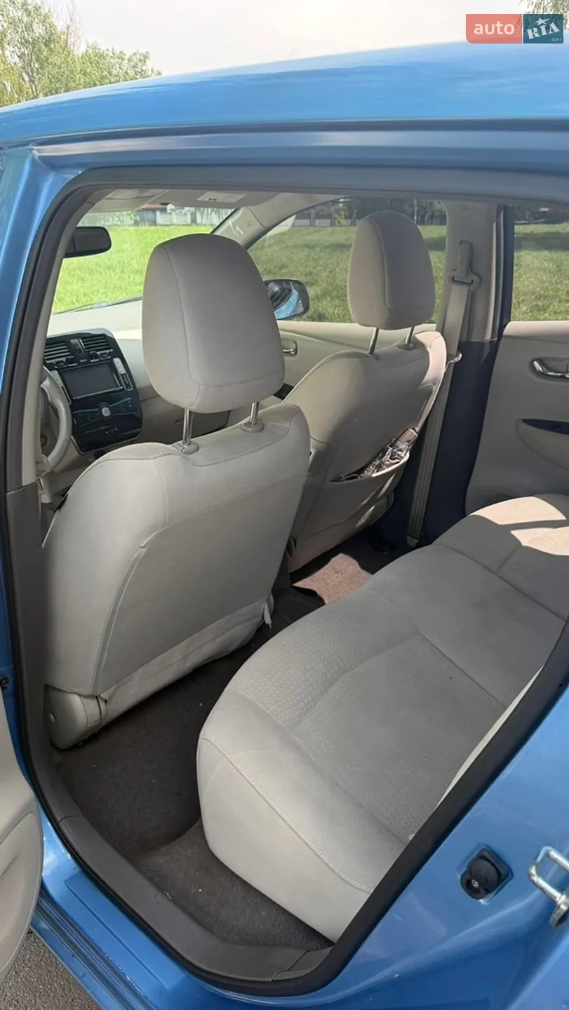 2012 Nissan Leaf - мініатюра 9