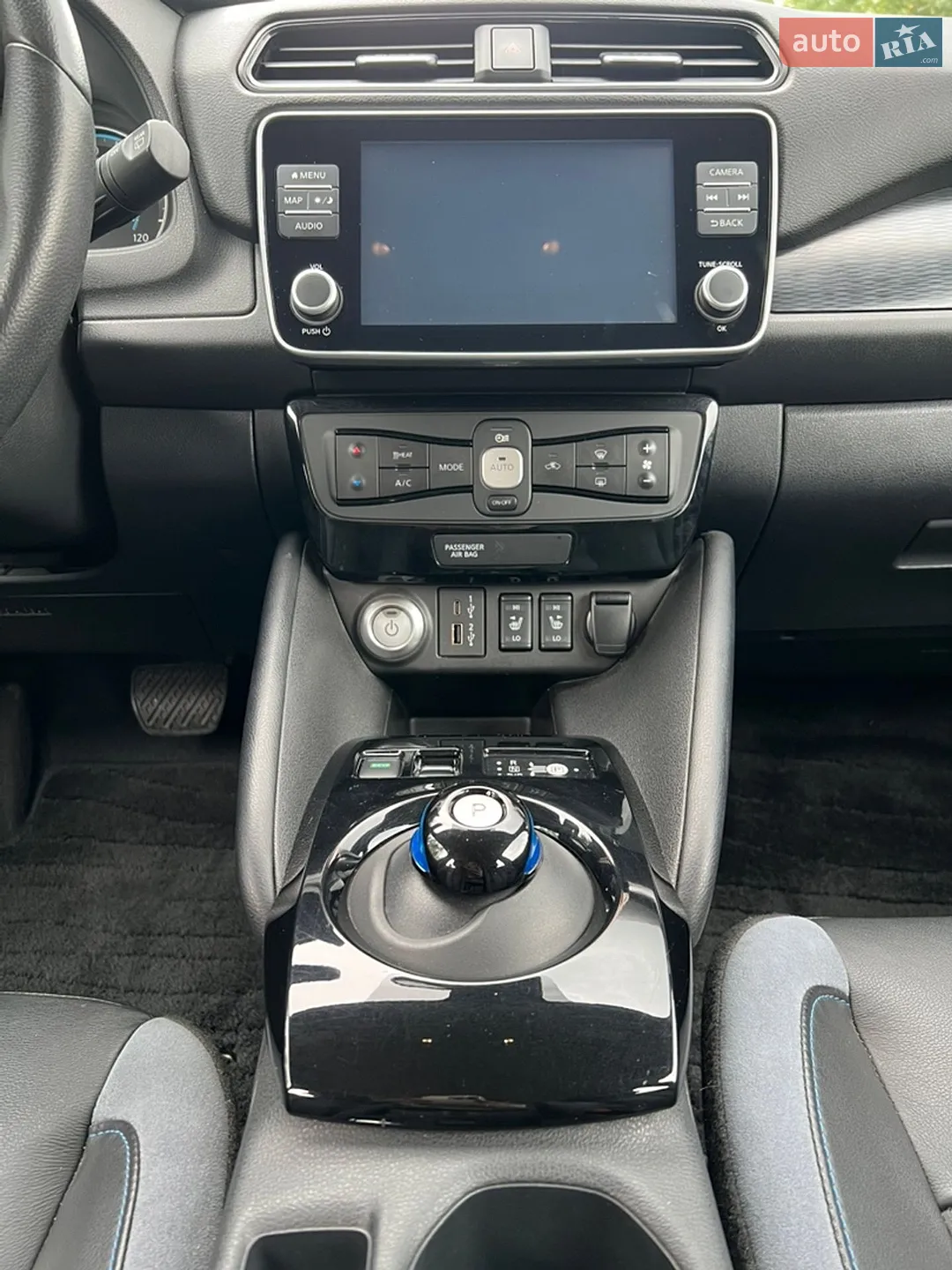 2020 Nissan Leaf - мініатюра 12
