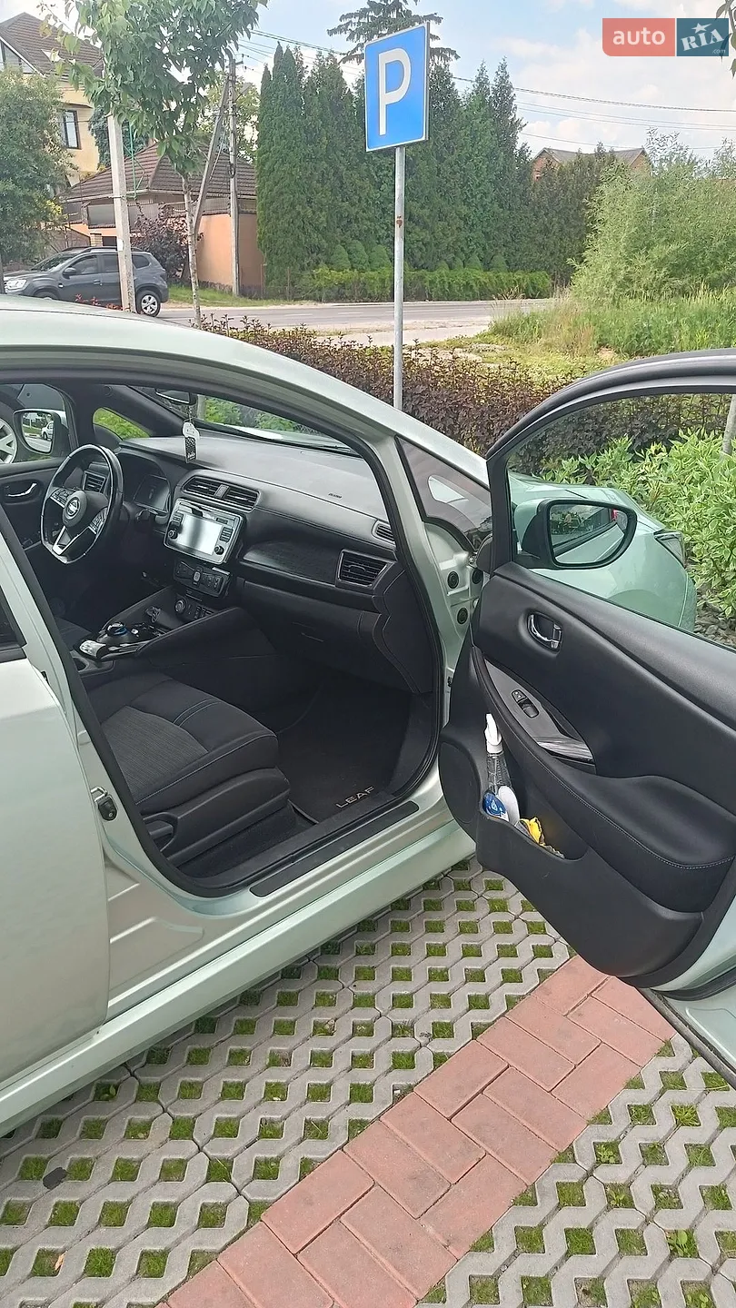 2018 Nissan Leaf - мініатюра 10