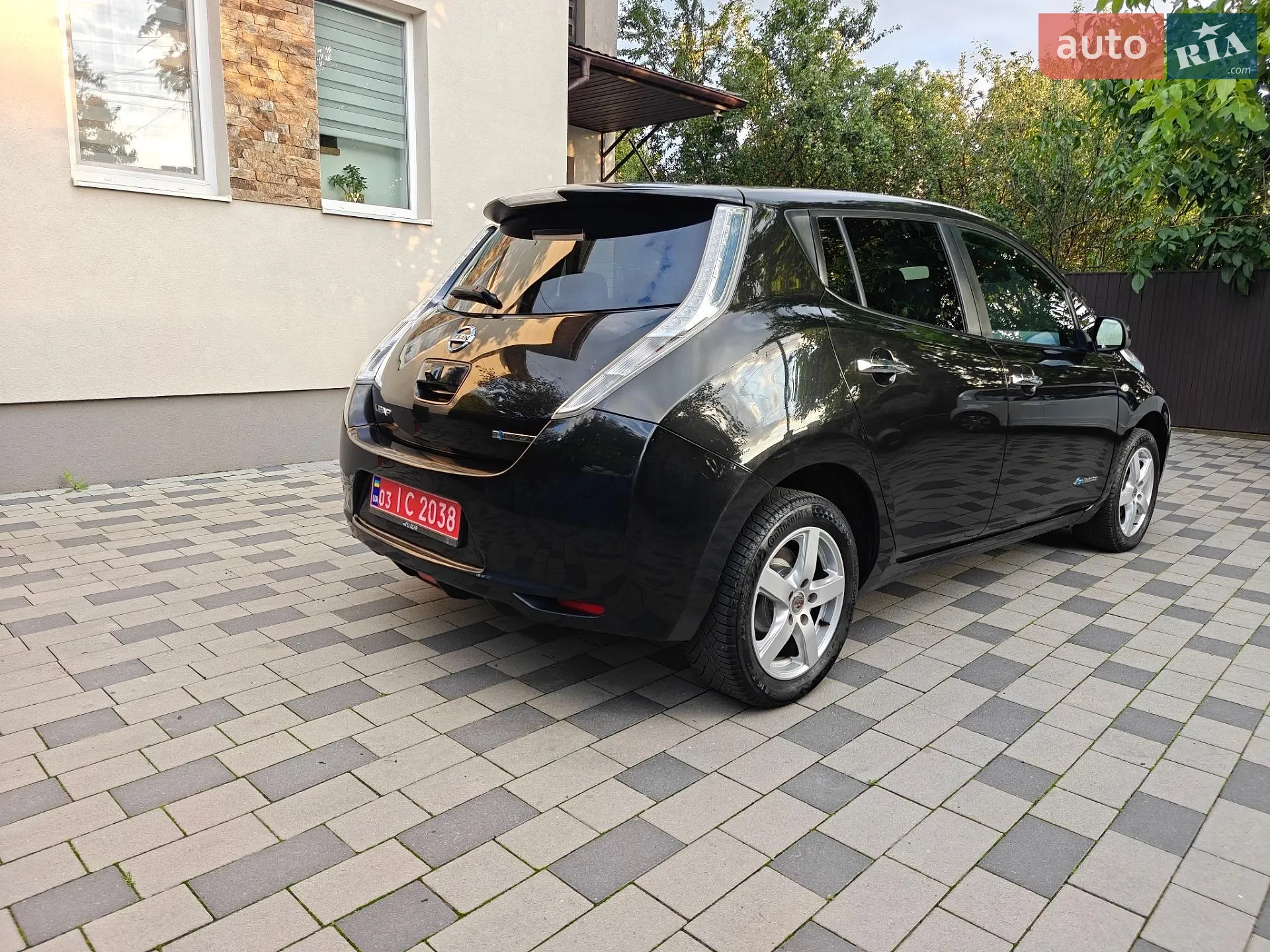 2015 Nissan Leaf - мініатюра 26