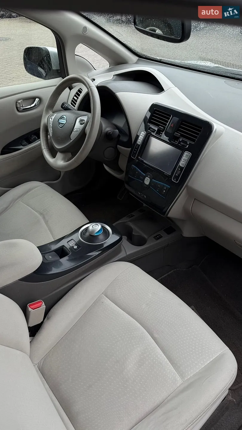 2012 Nissan Leaf - мініатюра 4