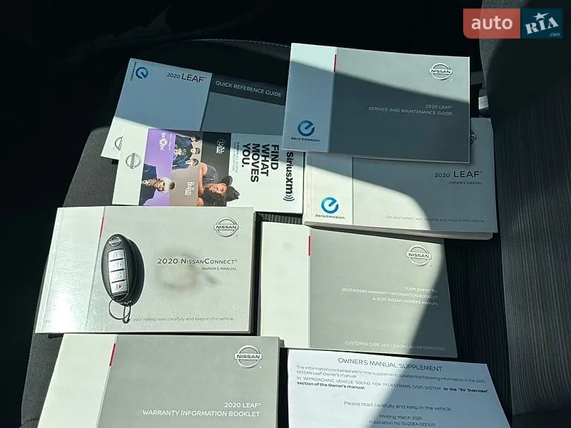 Хетчбек Nissan Leaf 2020 в Володимирі документ