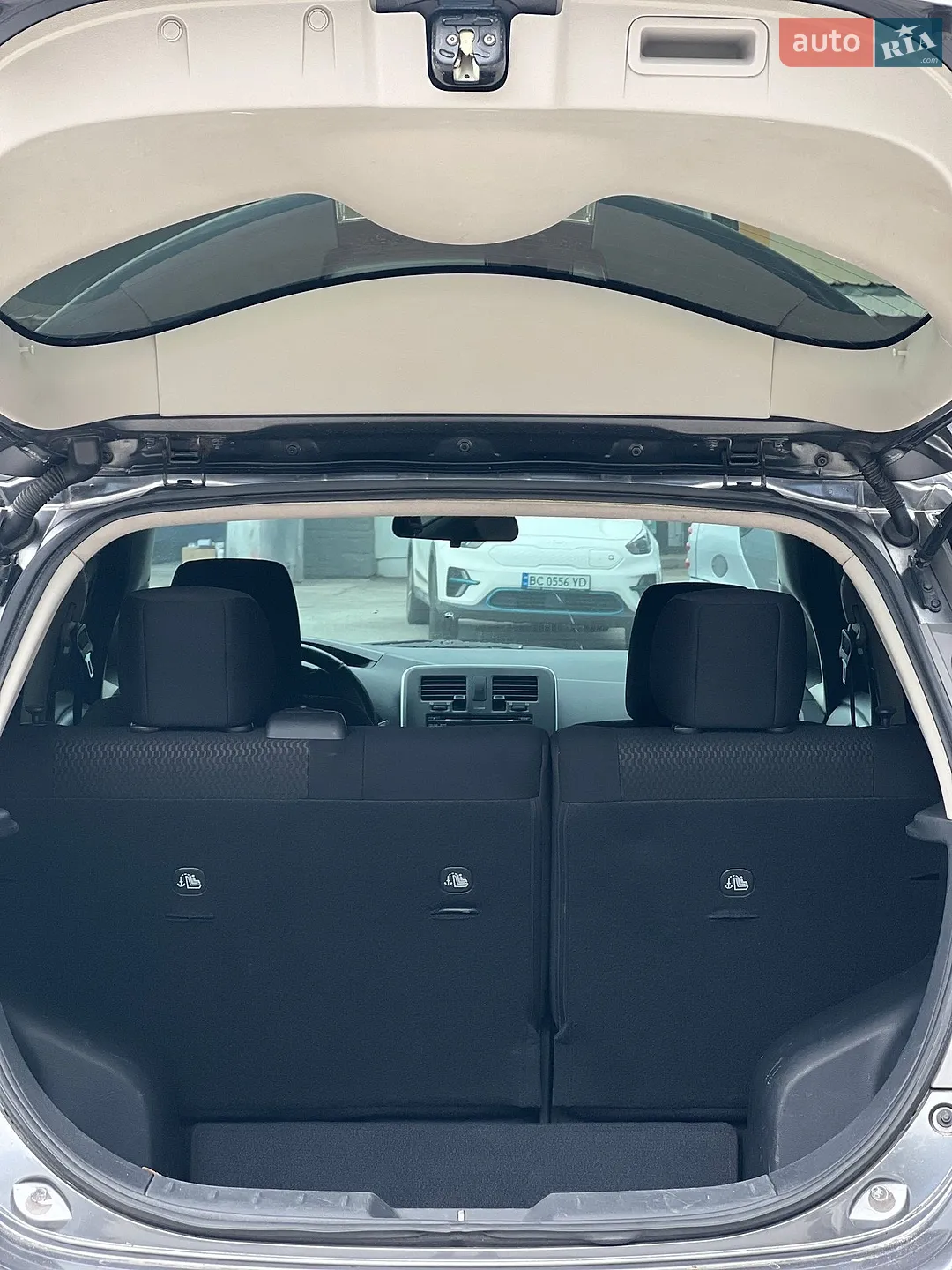 2015 Nissan Leaf - мініатюра 11