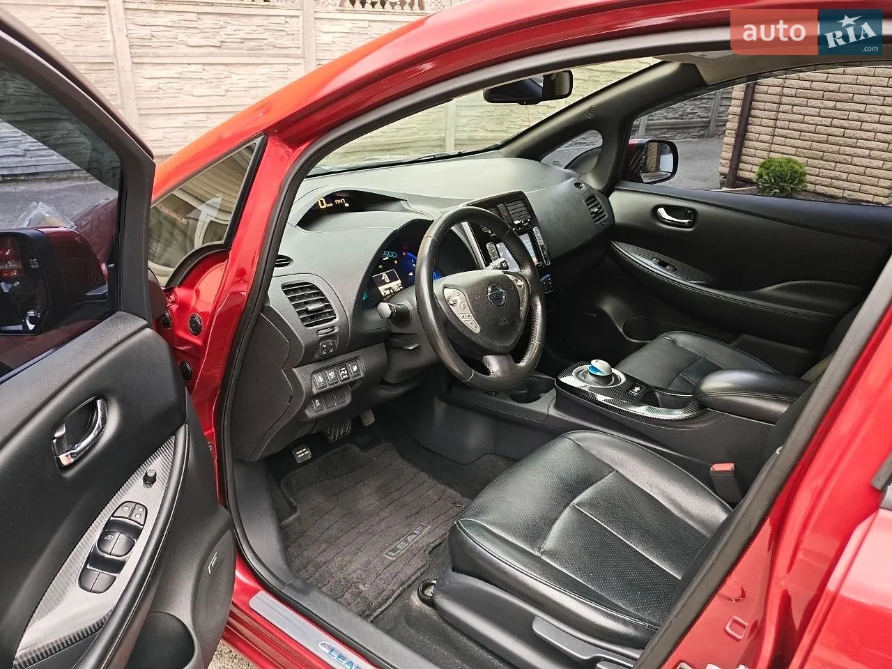 2015 Nissan Leaf - мініатюра 16