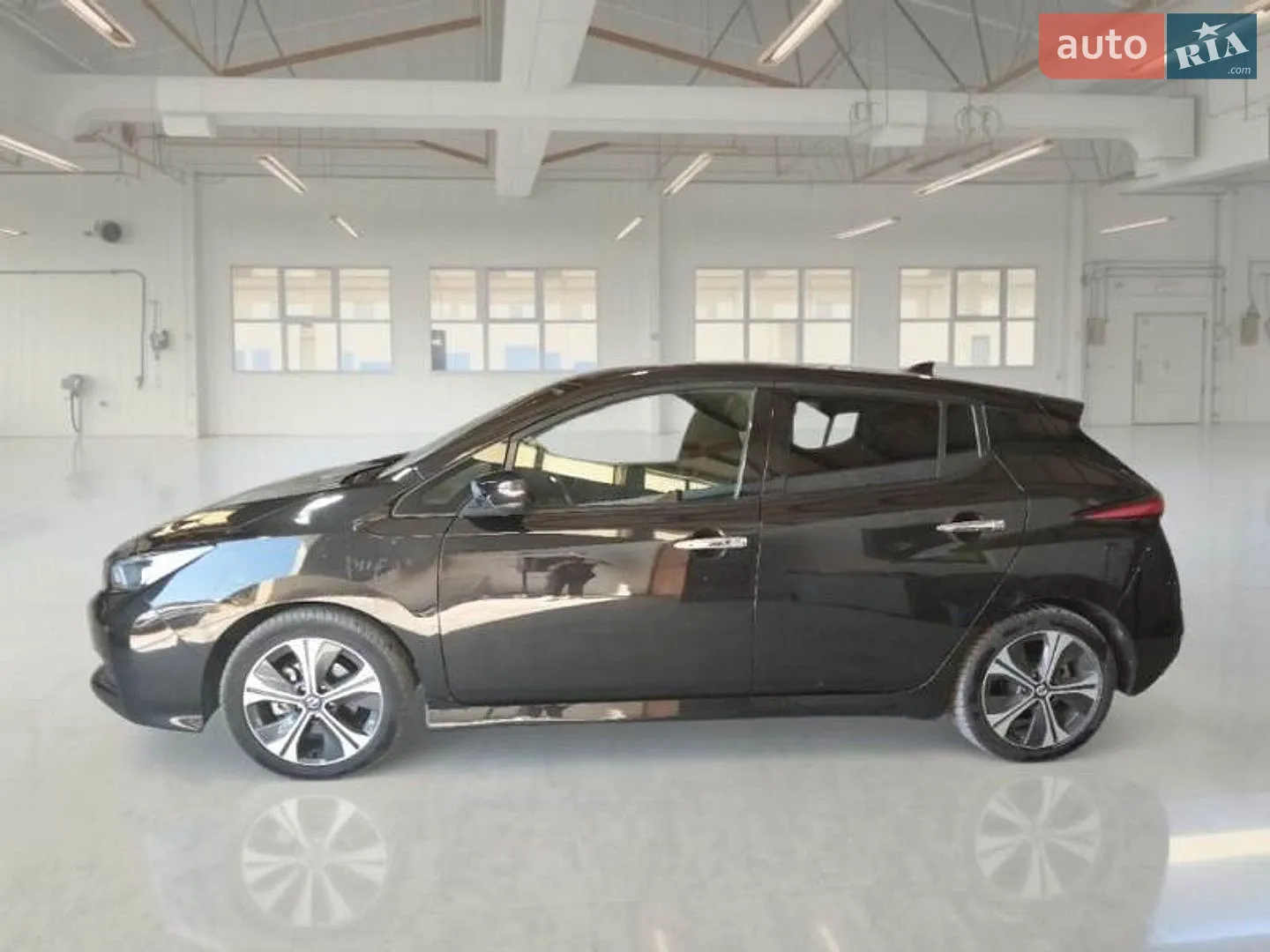 2021 Nissan Leaf - мініатюра 3