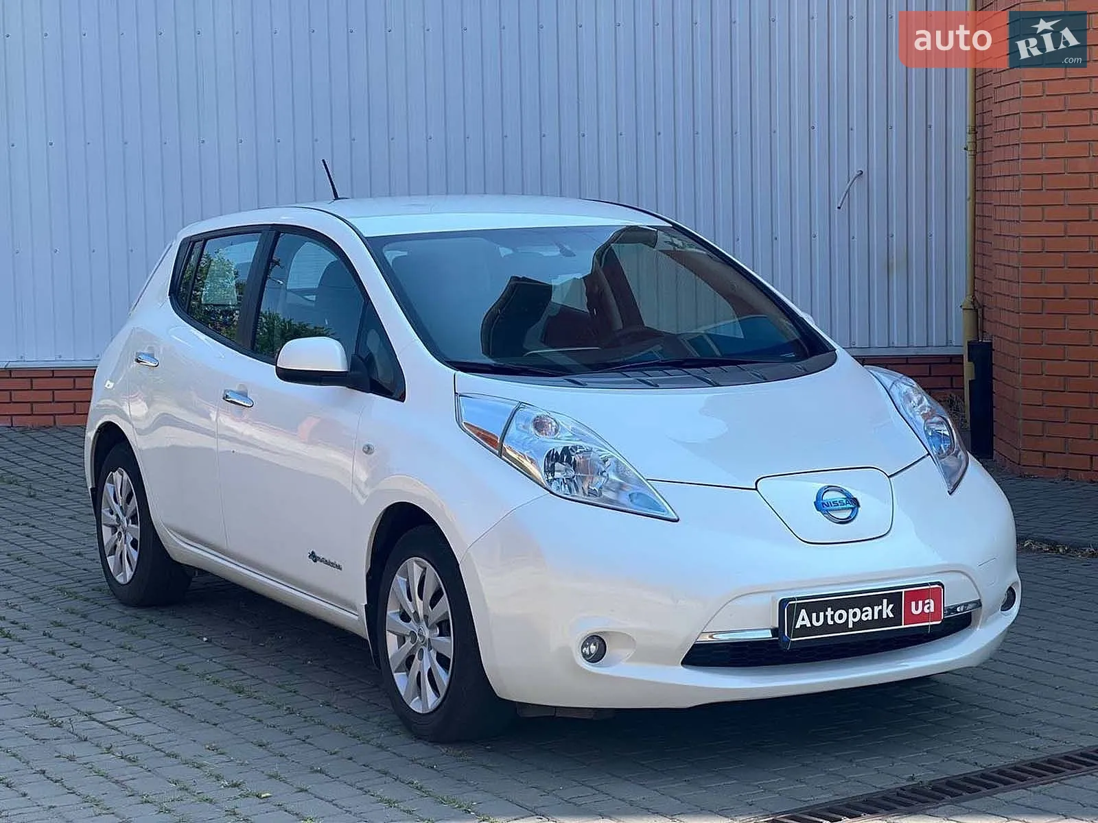 2016 Nissan Leaf - мініатюра 3