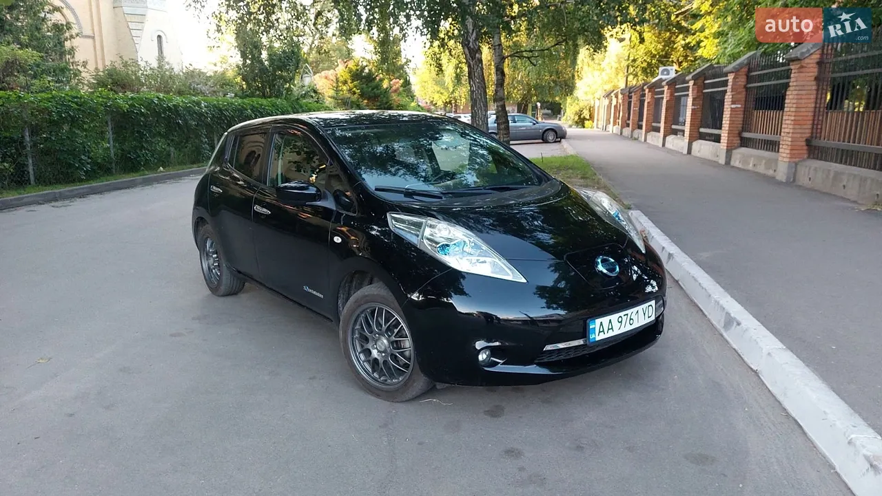2016 Nissan Leaf - мініатюра 14