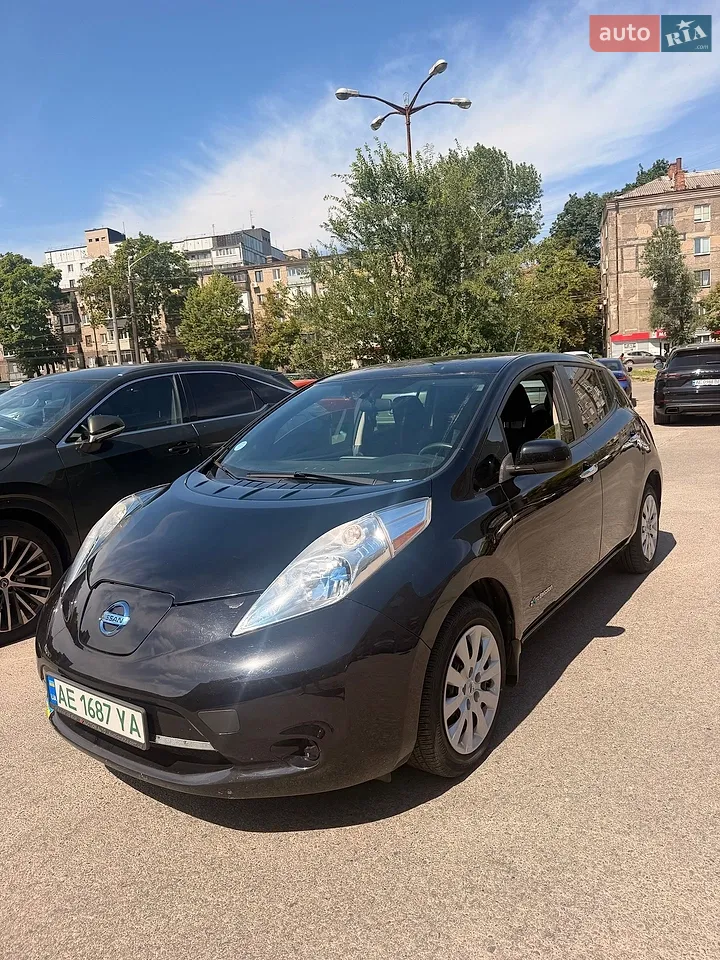 2013 Nissan Leaf - мініатюра 10