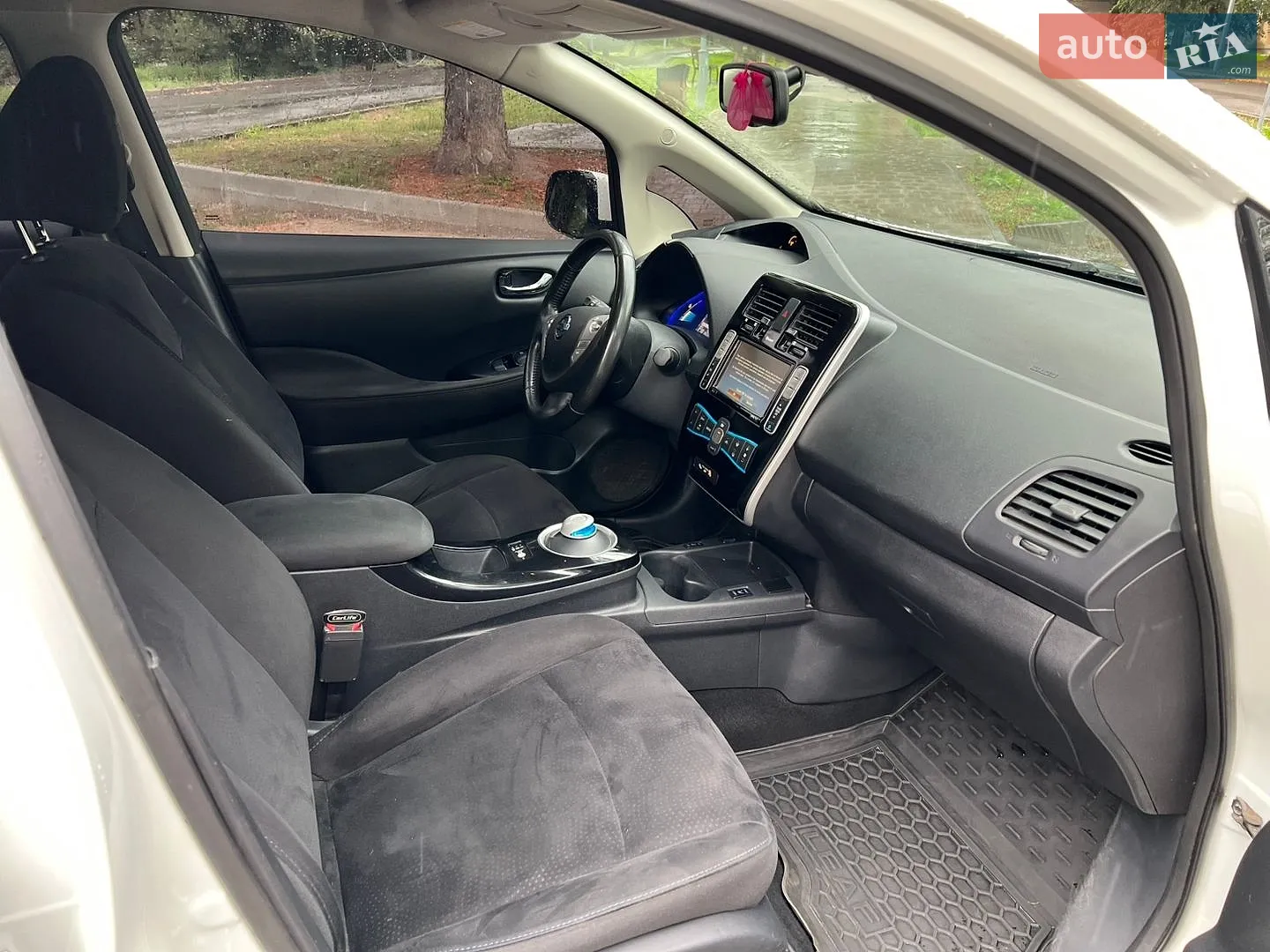 2015 Nissan Leaf - мініатюра 8