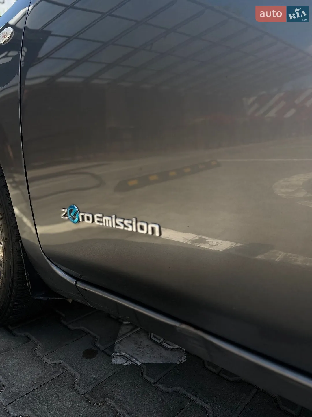 2013 Nissan Leaf - мініатюра 17
