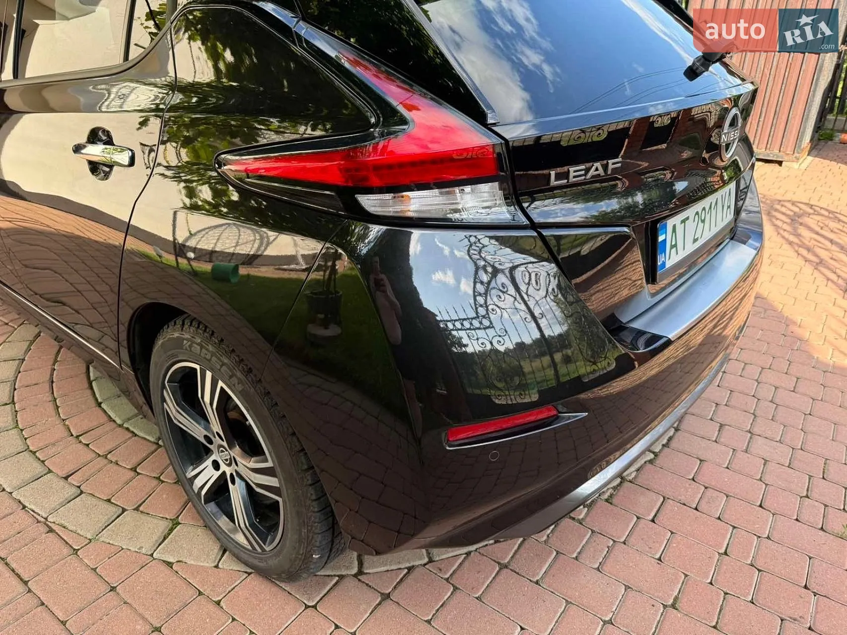 2022 Nissan Leaf - мініатюра 5