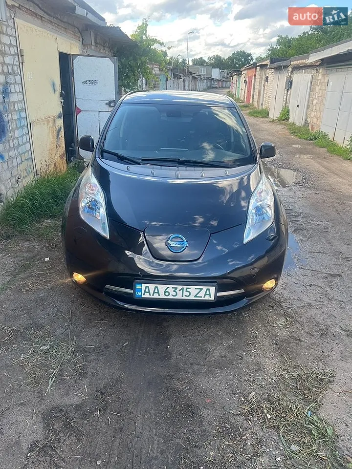 2013 Nissan Leaf - мініатюра 16
