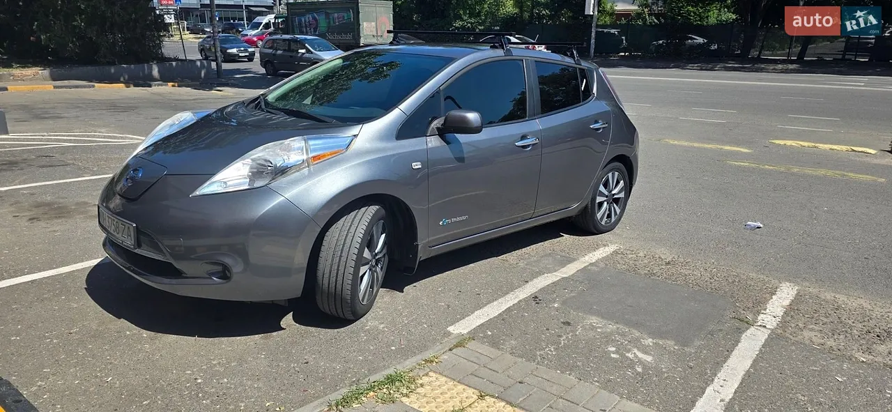 2016 Nissan Leaf - мініатюра 20