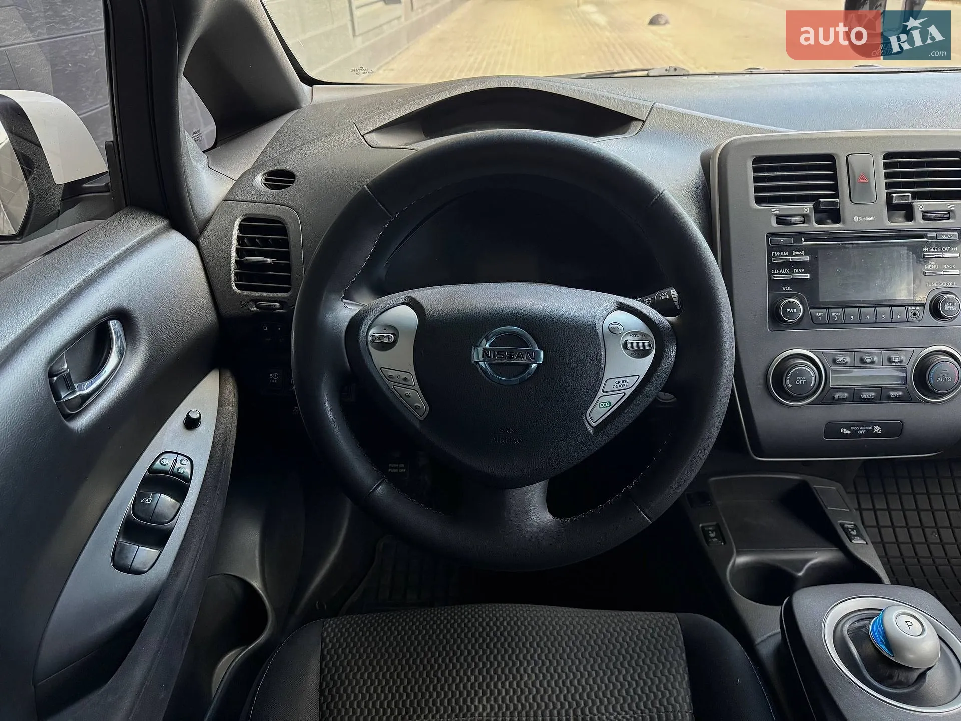 2013 Nissan Leaf - мініатюра 12