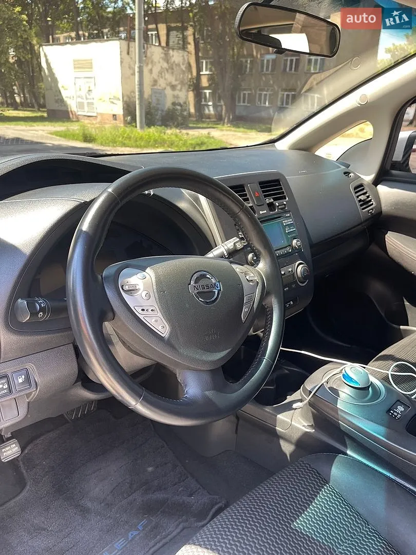 2014 Nissan Leaf - мініатюра 22