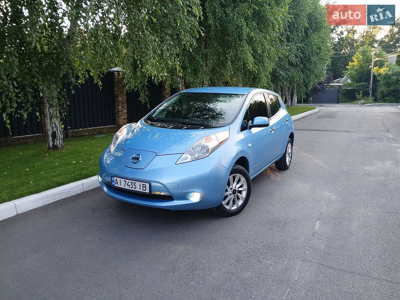 2015 Nissan Leaf - мініатюра 18