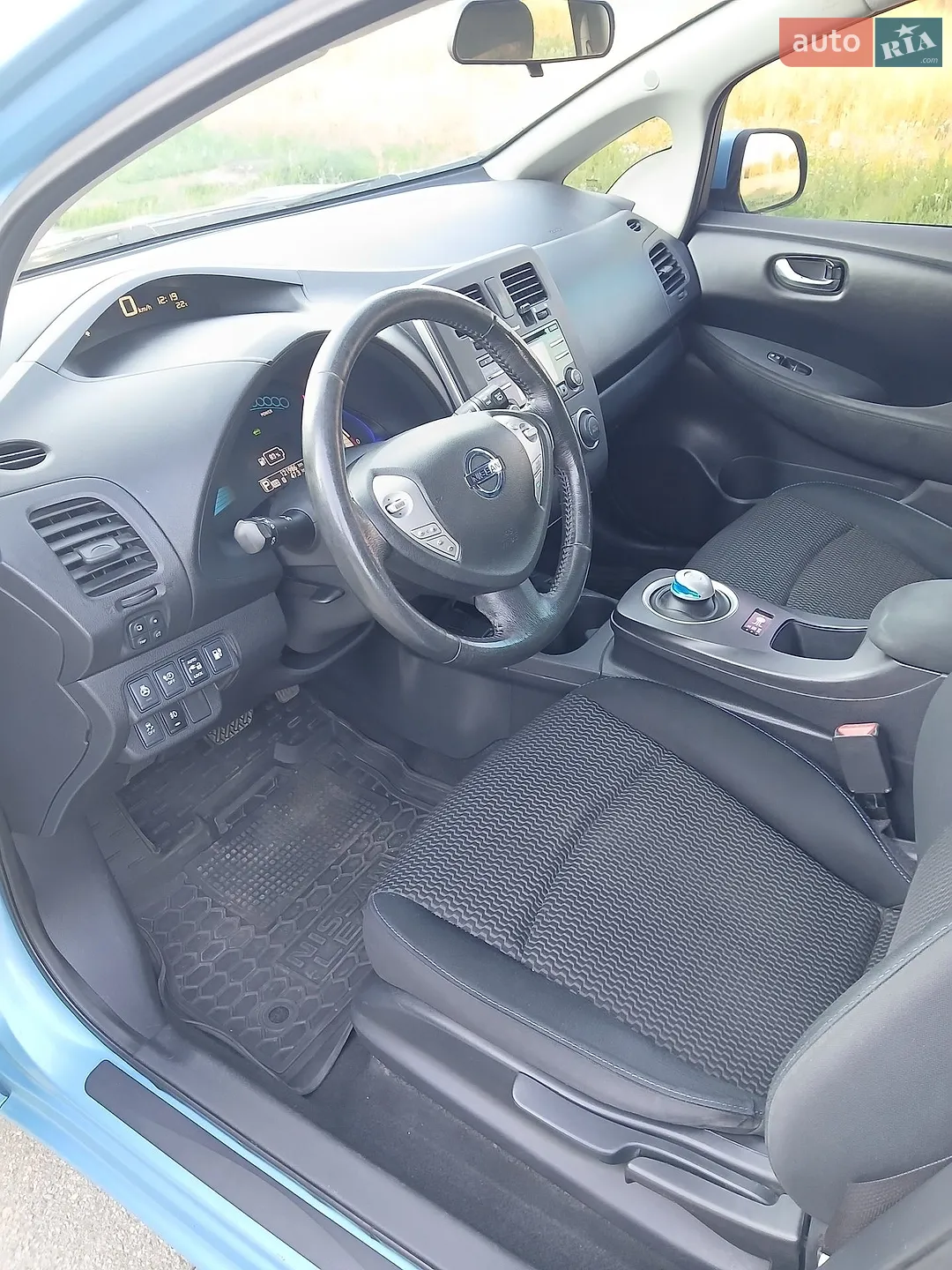 2015 Nissan Leaf - мініатюра 12
