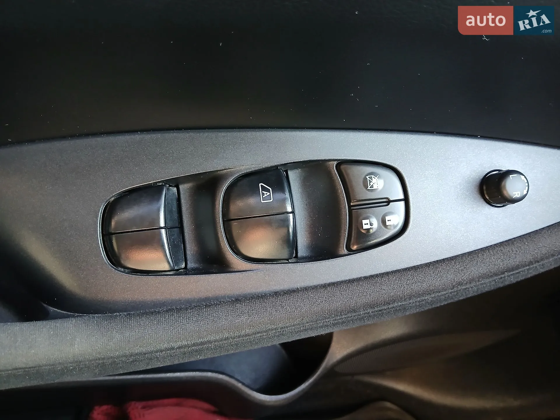 2015 Nissan Leaf - мініатюра 29