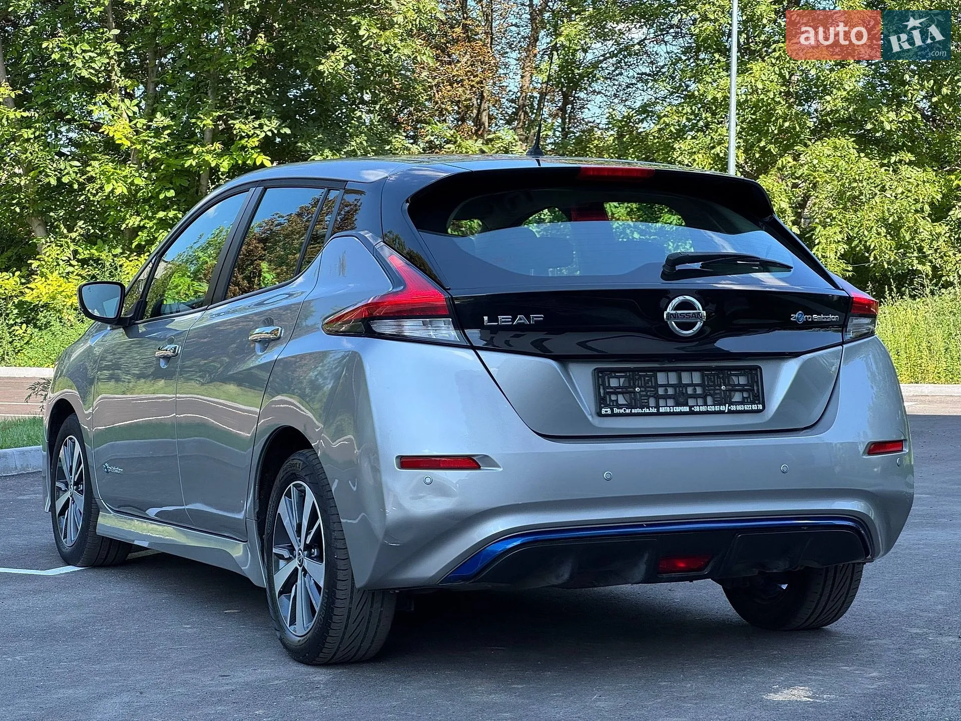 2020 Nissan Leaf - мініатюра 13
