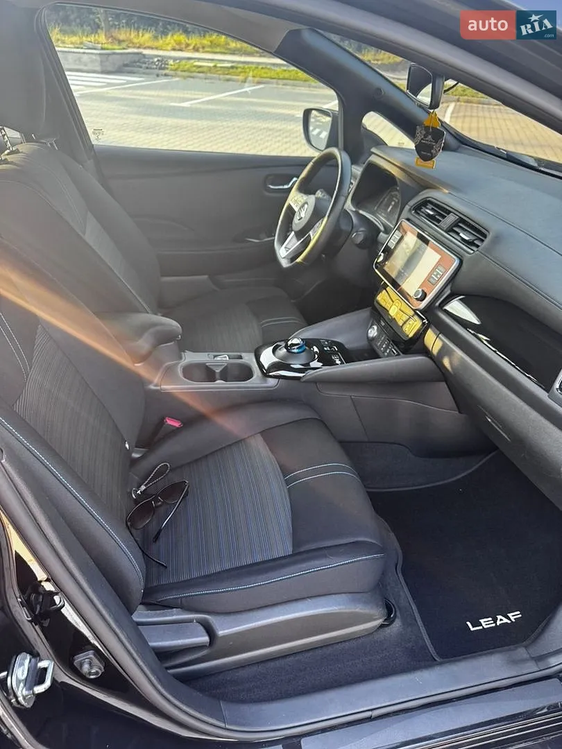 2021 Nissan Leaf - мініатюра 17