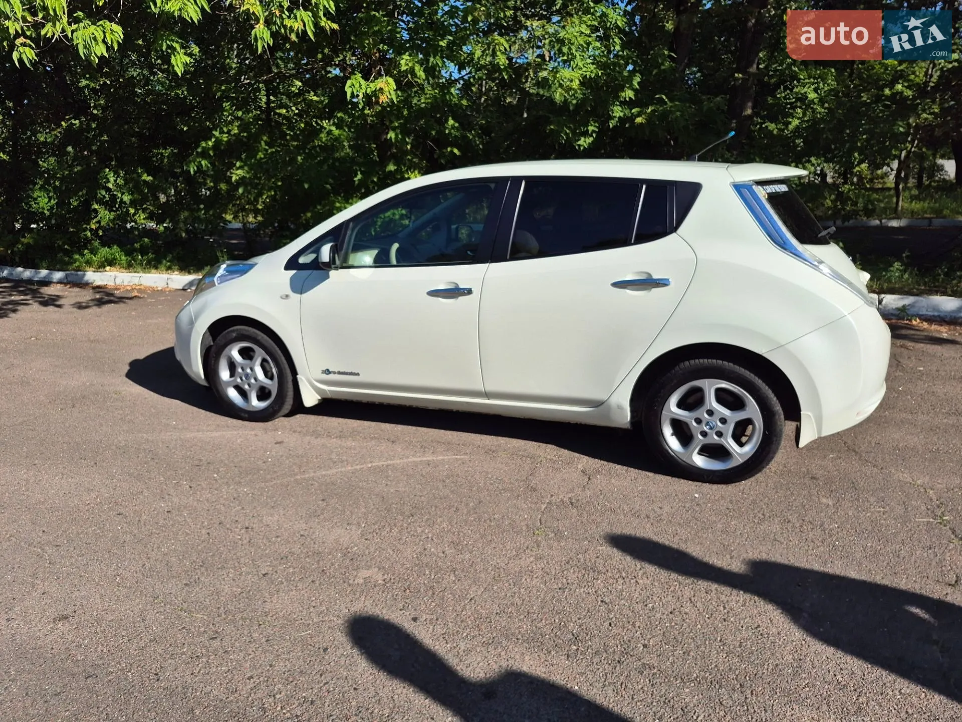 2011 Nissan Leaf - мініатюра 2