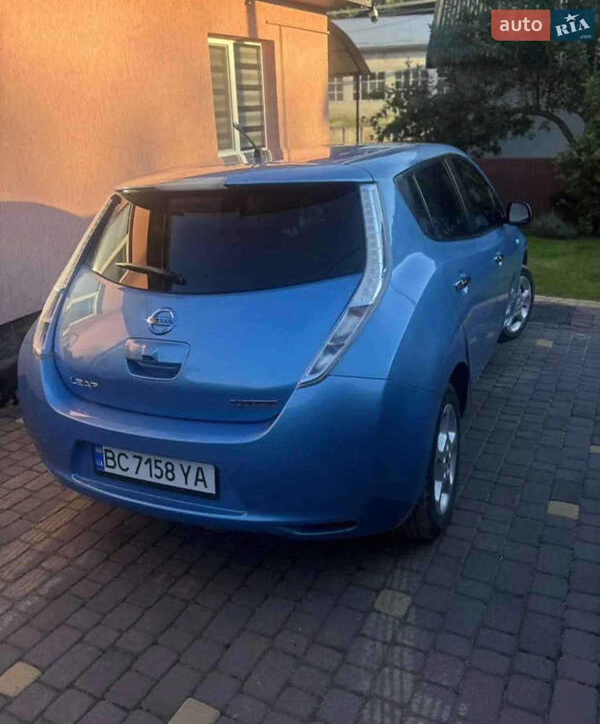 2012 Nissan Leaf - мініатюра 2