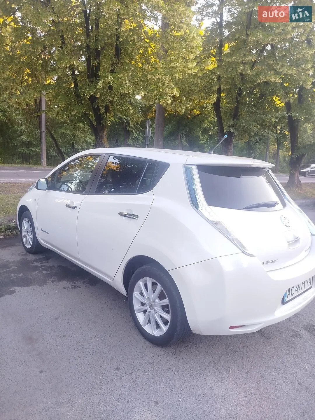 2014 Nissan Leaf - мініатюра 4