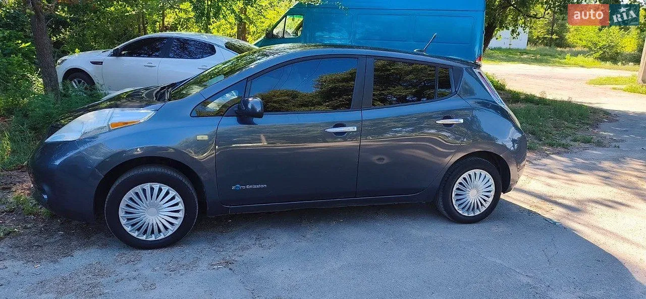 2013 Nissan Leaf - мініатюра 5