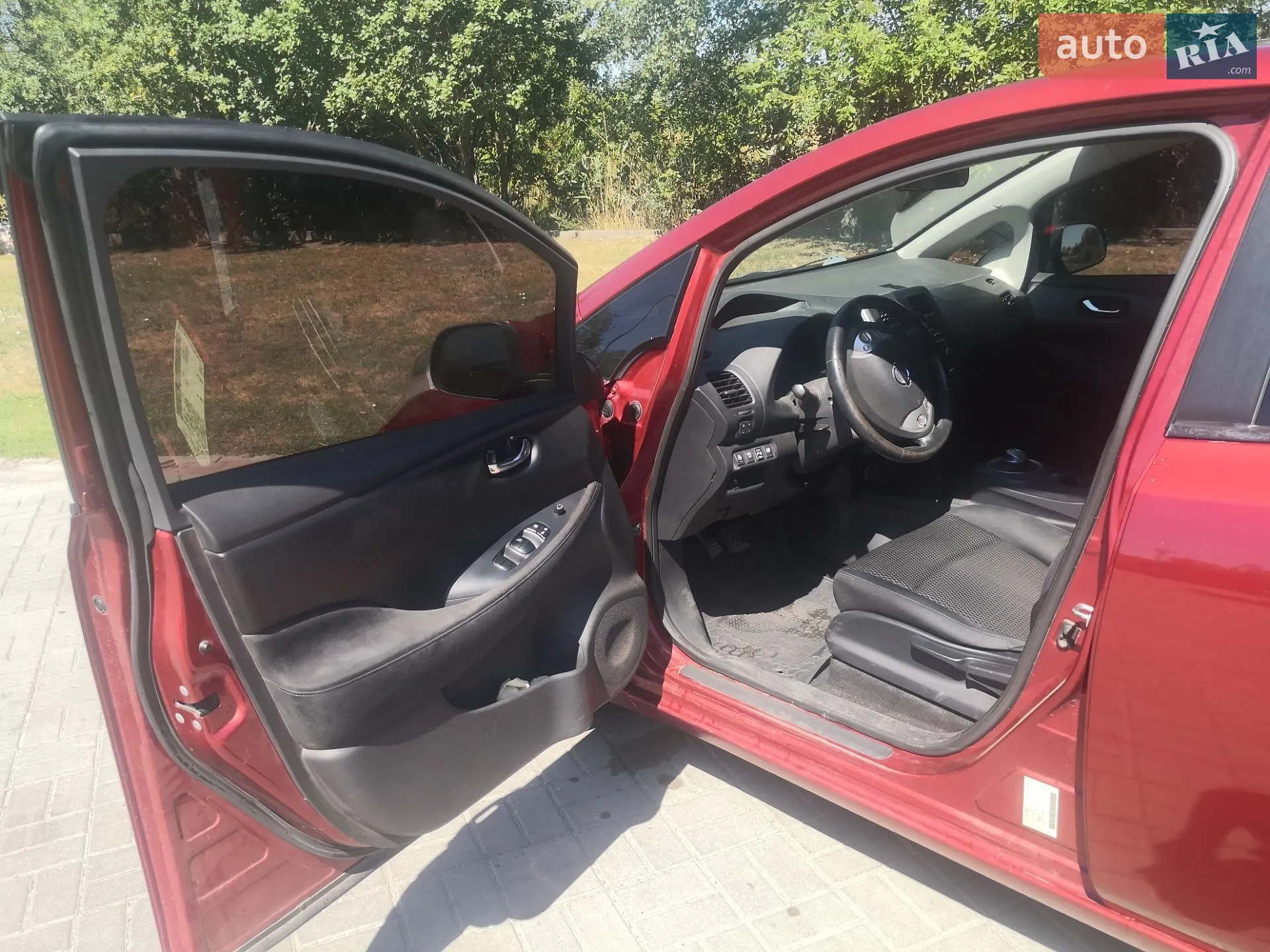 2014 Nissan Leaf - мініатюра 18