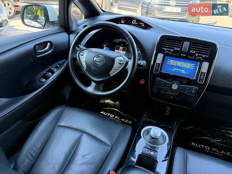 Хэтчбек Nissan Leaf 2013 в Одессе