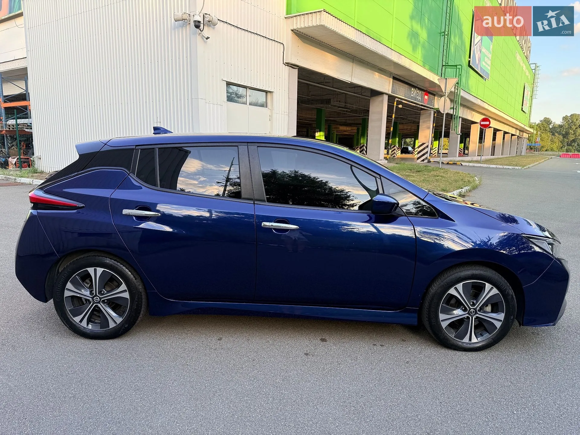 2021 Nissan Leaf - мініатюра 4