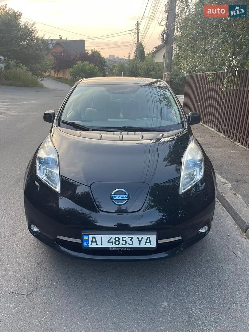 2011 Nissan Leaf - фото 1