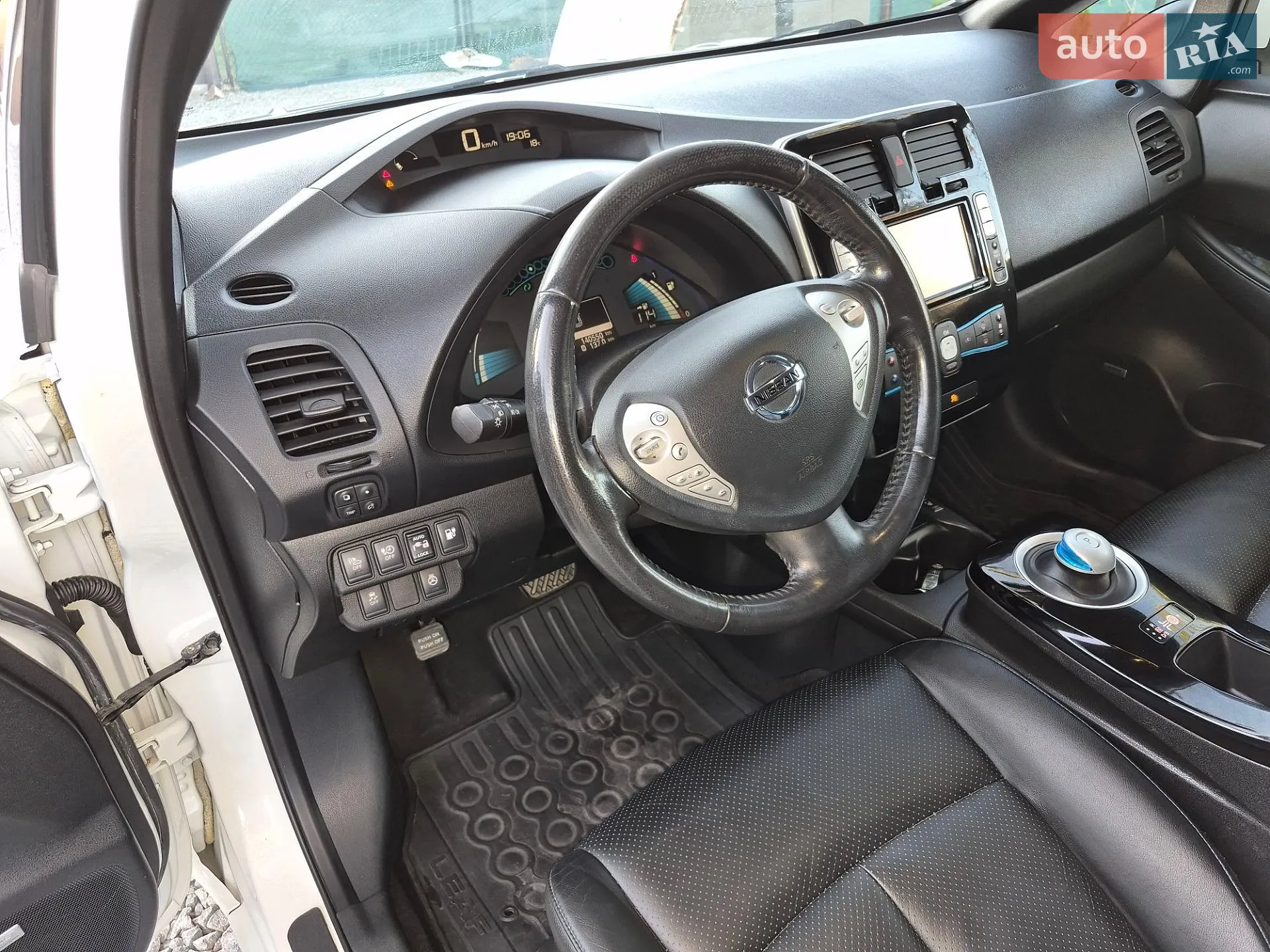 2014 Nissan Leaf - мініатюра 25