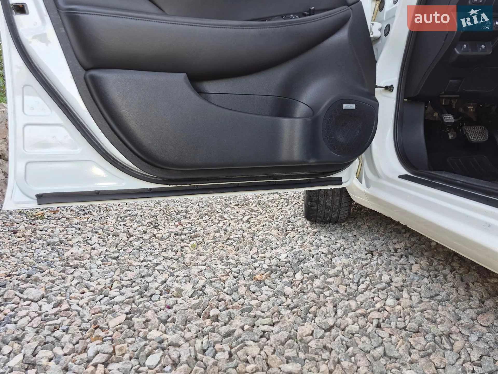 2014 Nissan Leaf - мініатюра 41