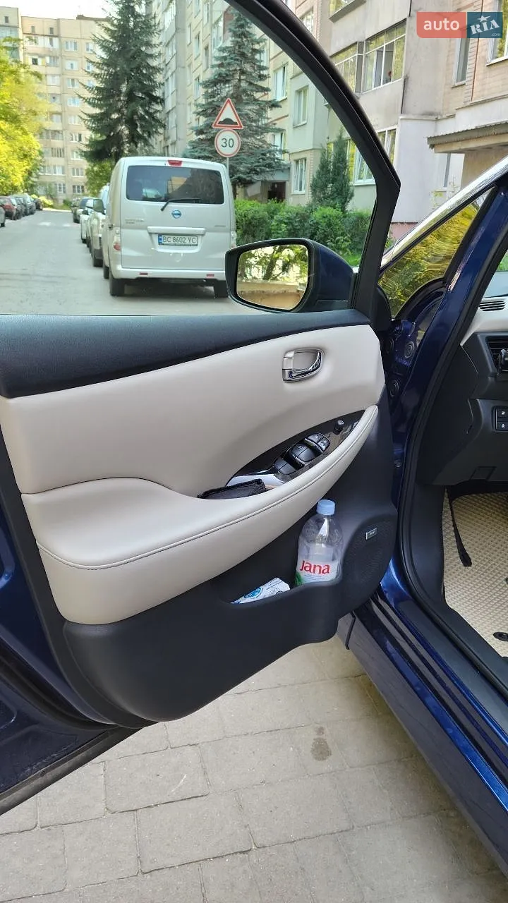 2019 Nissan Leaf - мініатюра 10